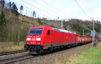 5-185 374 DB Cargo schiebt Dg von Pressig bis Steinbach nach, in F&ouml;rtschendorf 30.03.2024